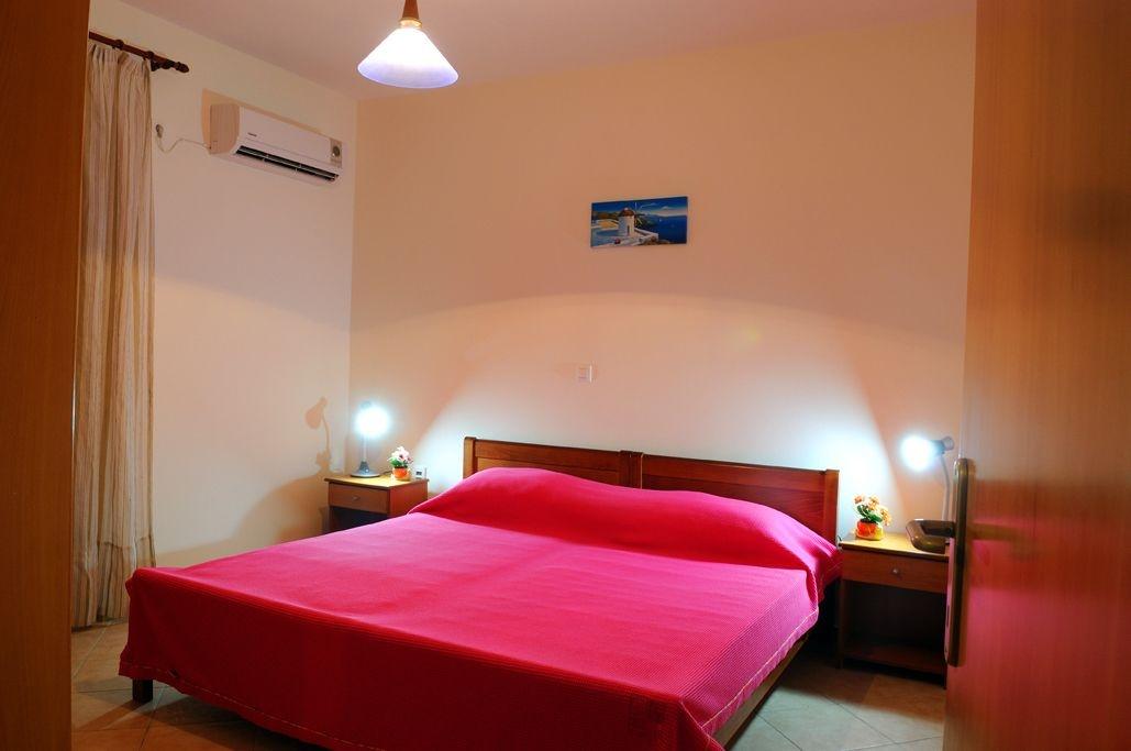 Nikos 2 Studios & Apartments Kardamena  ภายนอก รูปภาพ