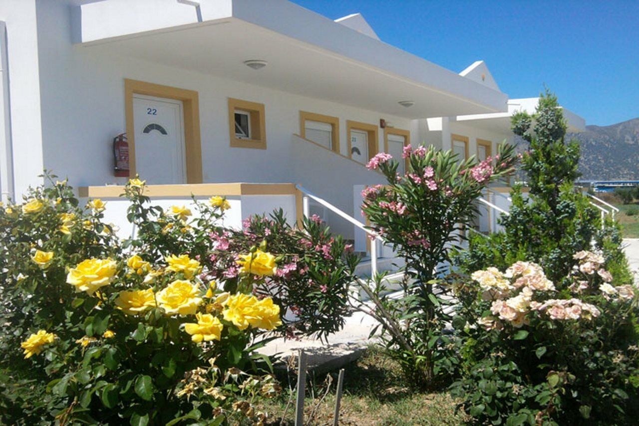 Nikos 2 Studios & Apartments Kardamena  ภายนอก รูปภาพ